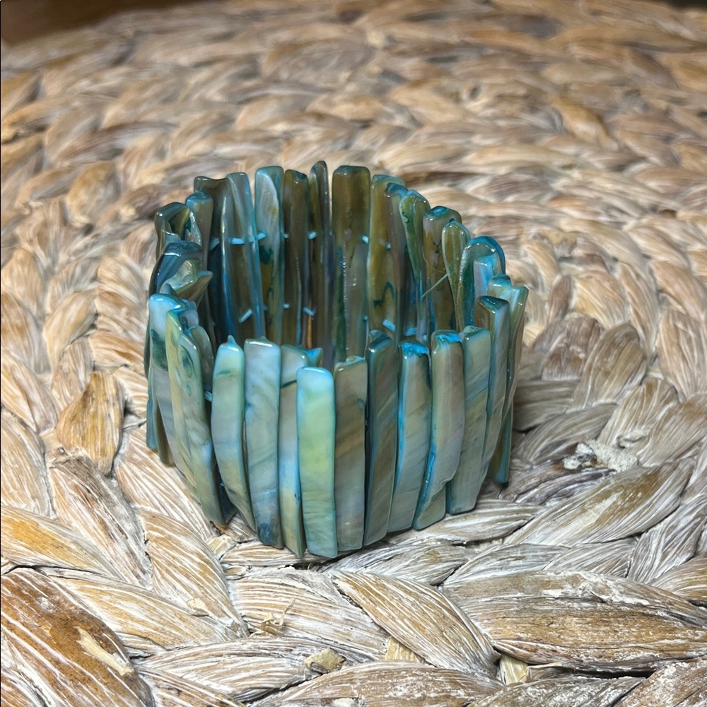 Blue and Green Mother of Pearl Abalone Stretch Bracelet